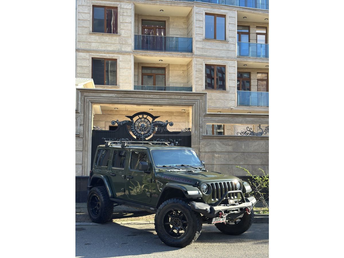 Jeep Wrangler - фото 12