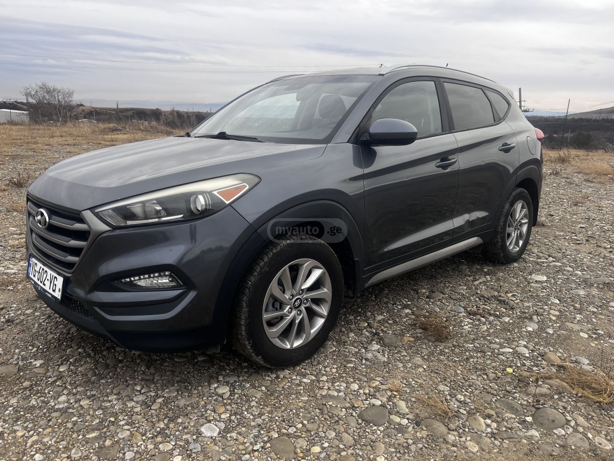 Hyundai Tucson - фото 1
