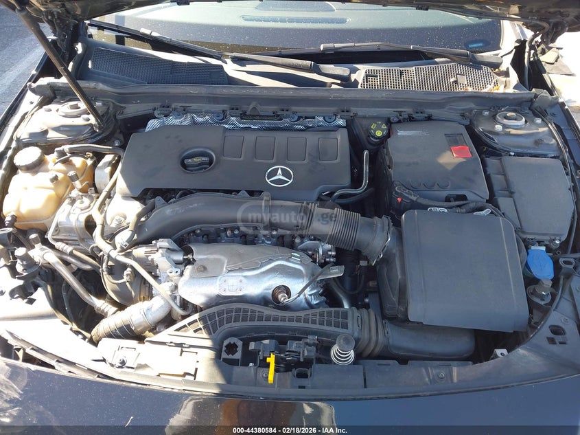 Mercedes-Benz CLA 250 - фото 8