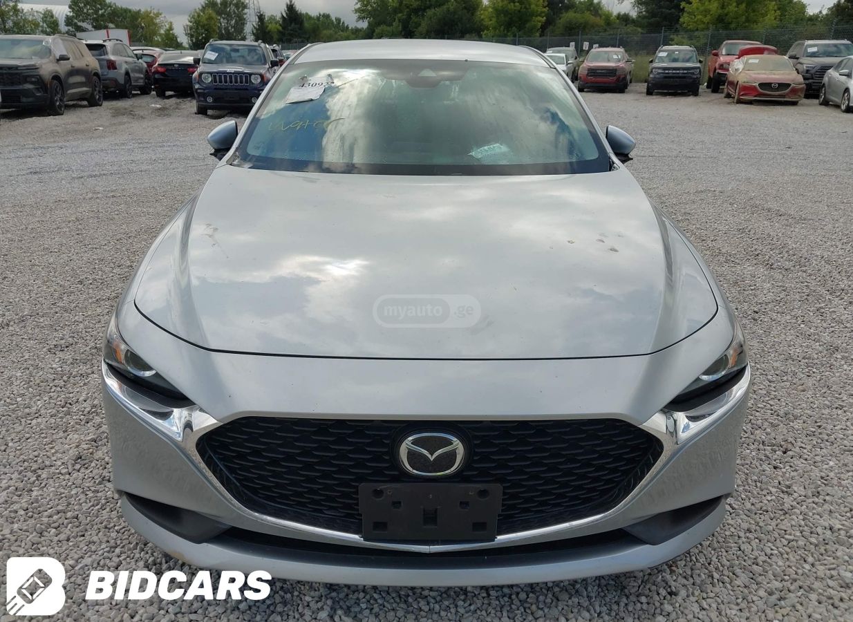 Mazda Mazda 3 - фото 6