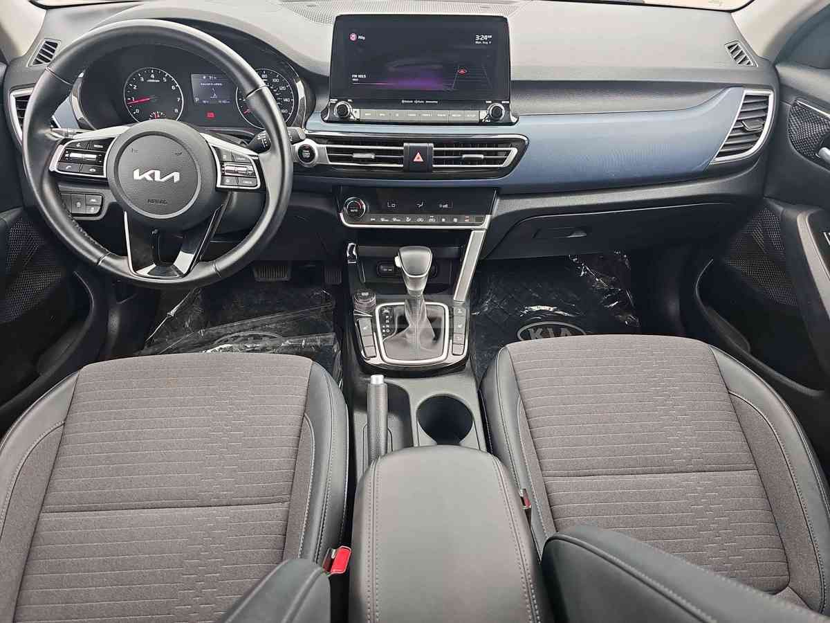 Kia Kia ECOSPORT S — миниатюра 8