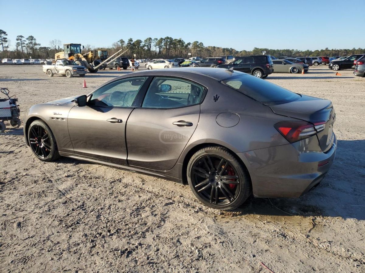 Maserati Ghibli 2023 — миниатюра 2