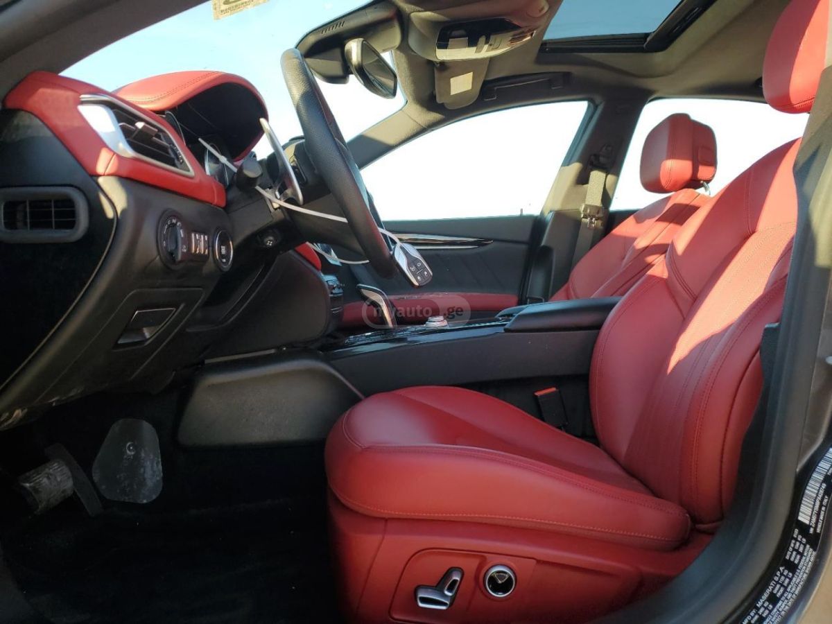 Maserati Ghibli 2023 — миниатюра 7