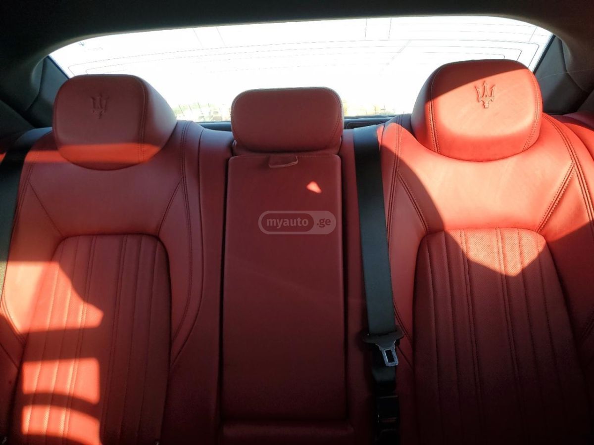 Maserati Ghibli 2023 — миниатюра 9