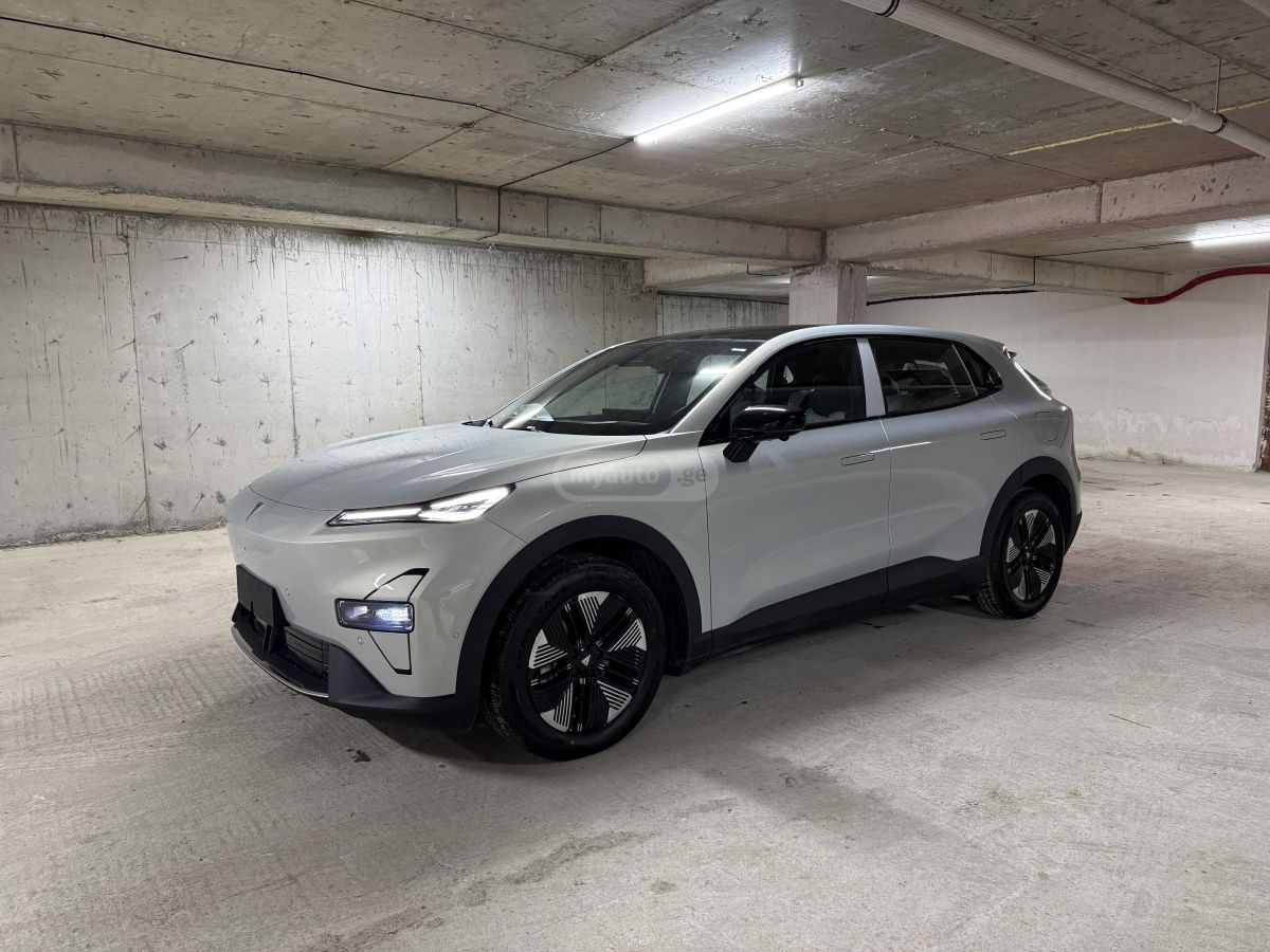 Changan Deepal Dark Blue S05 - фото 8