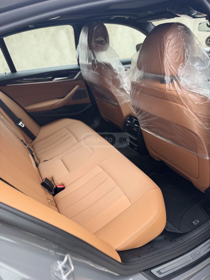 BMW 540 - фото 4