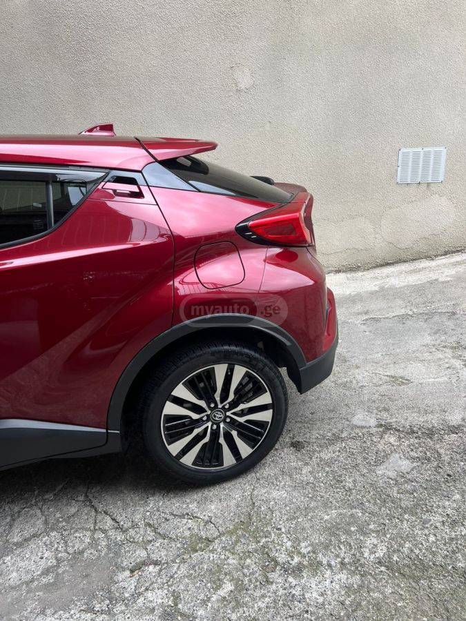 Toyota CHR - фото 5