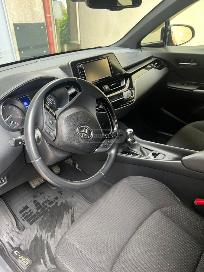 Toyota CHR - фото 6