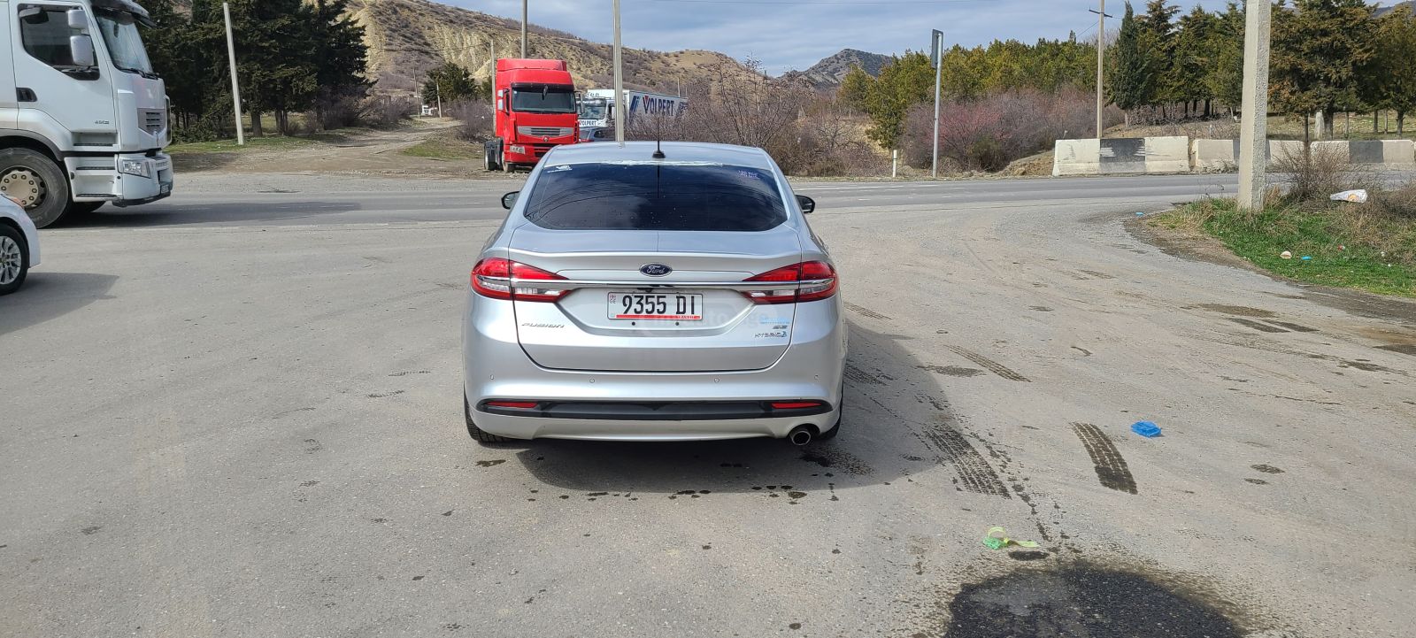 Ford Fusion - фото 6