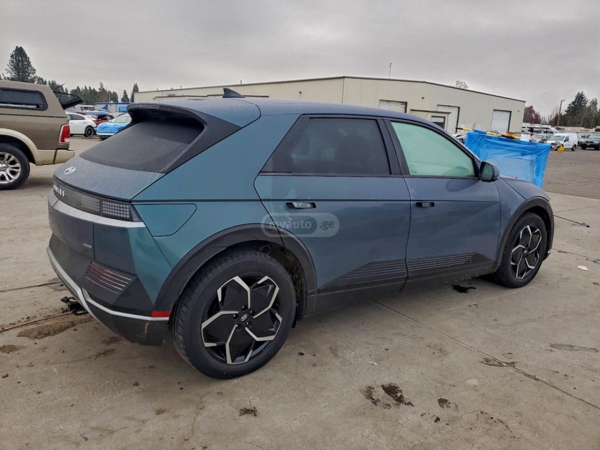 Hyundai Ioniq - фото 3