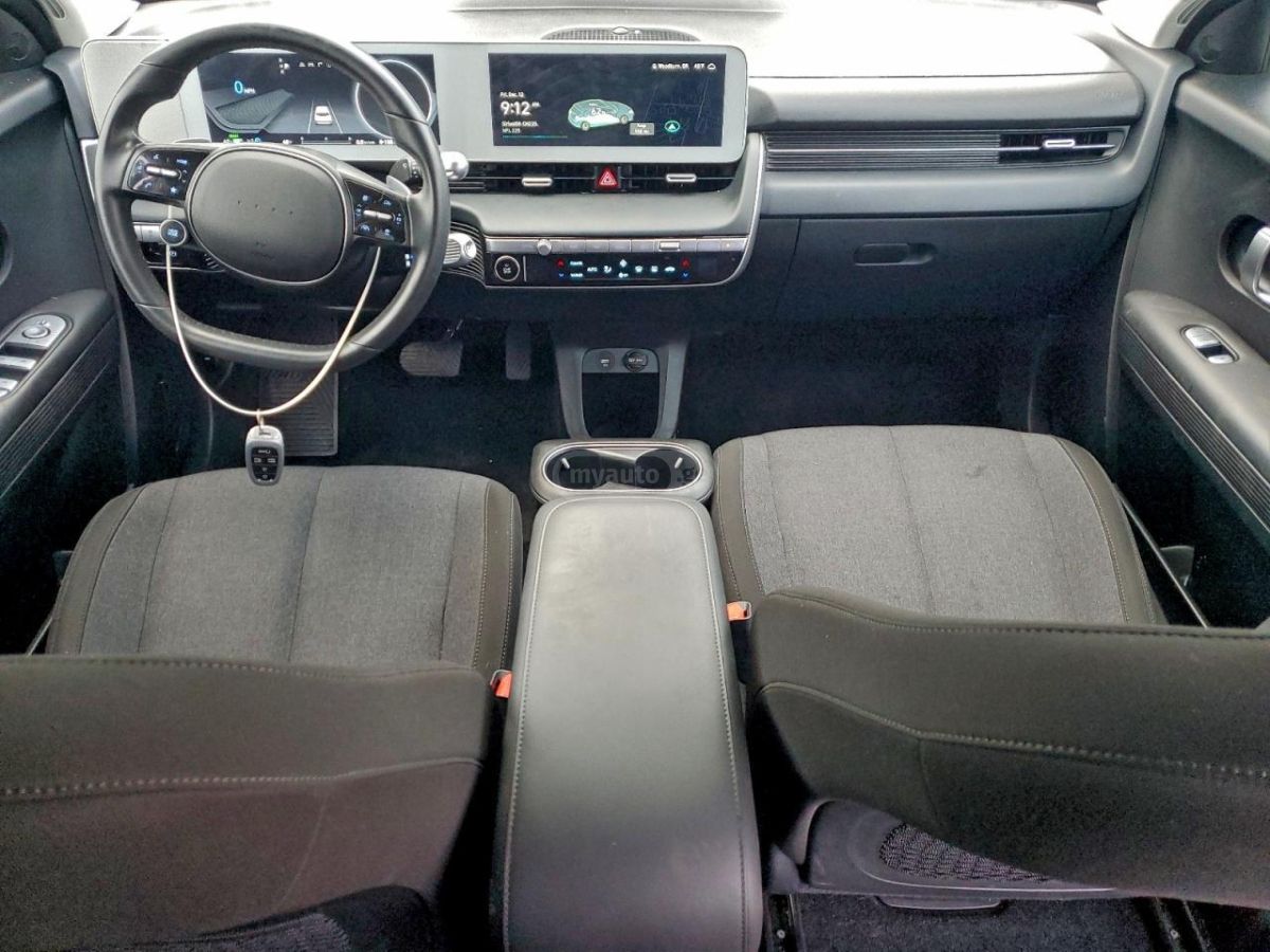 Hyundai Ioniq - фото 8