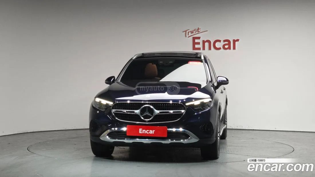 Mercedes-Benz GLC 200 2024 — миниатюра 3