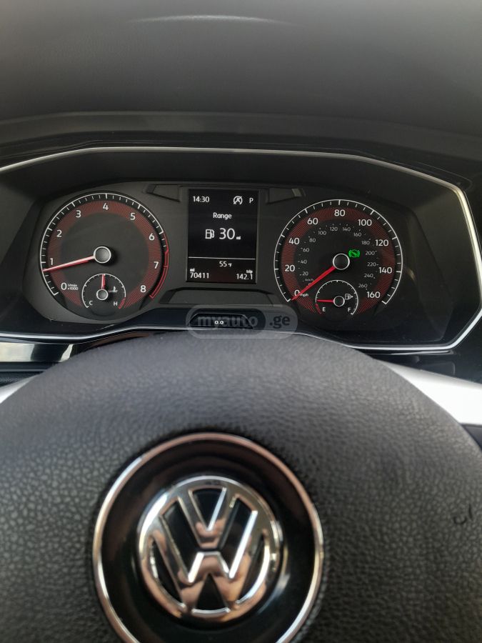 Volkswagen Jetta - фото 10