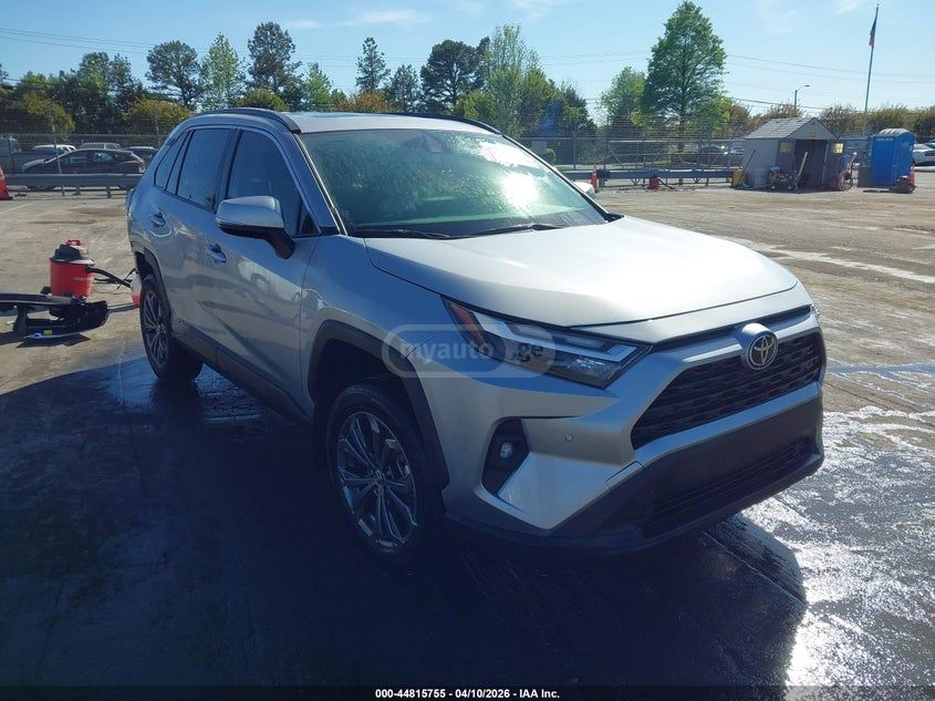 Toyota Rav 4 - фото 2
