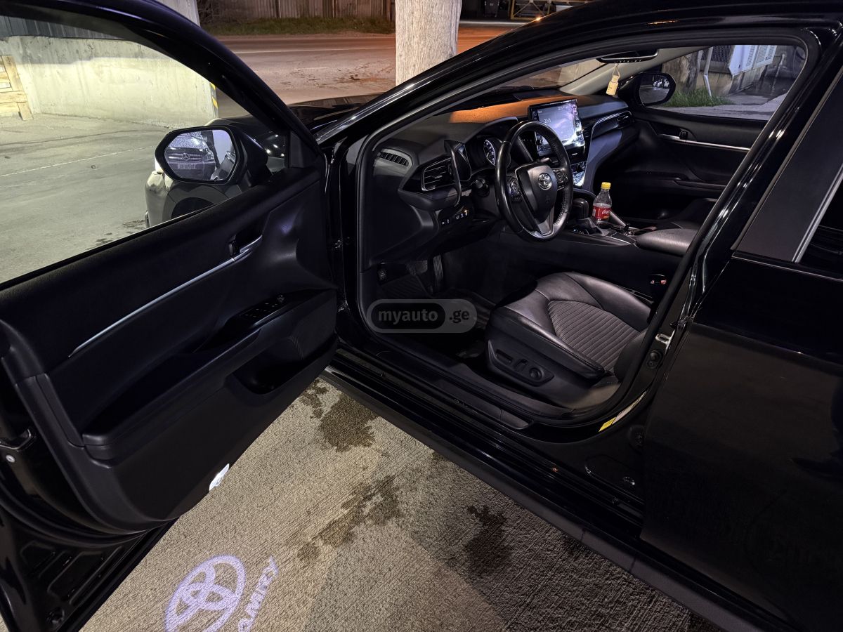 Toyota Camry - фото 15