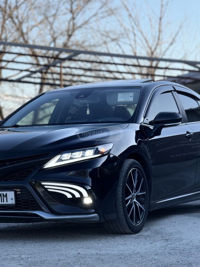 Toyota Camry - фото 7