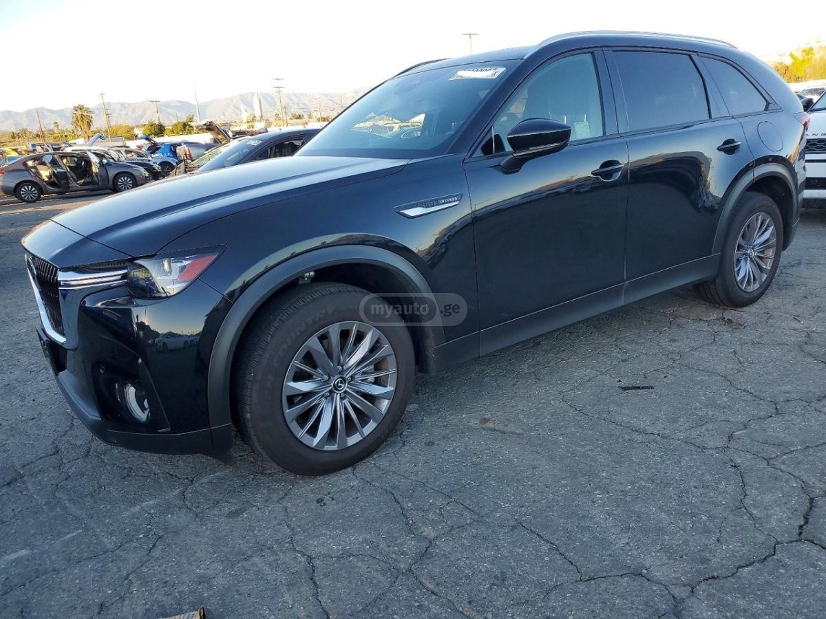 Mazda CX-90 - фото 1