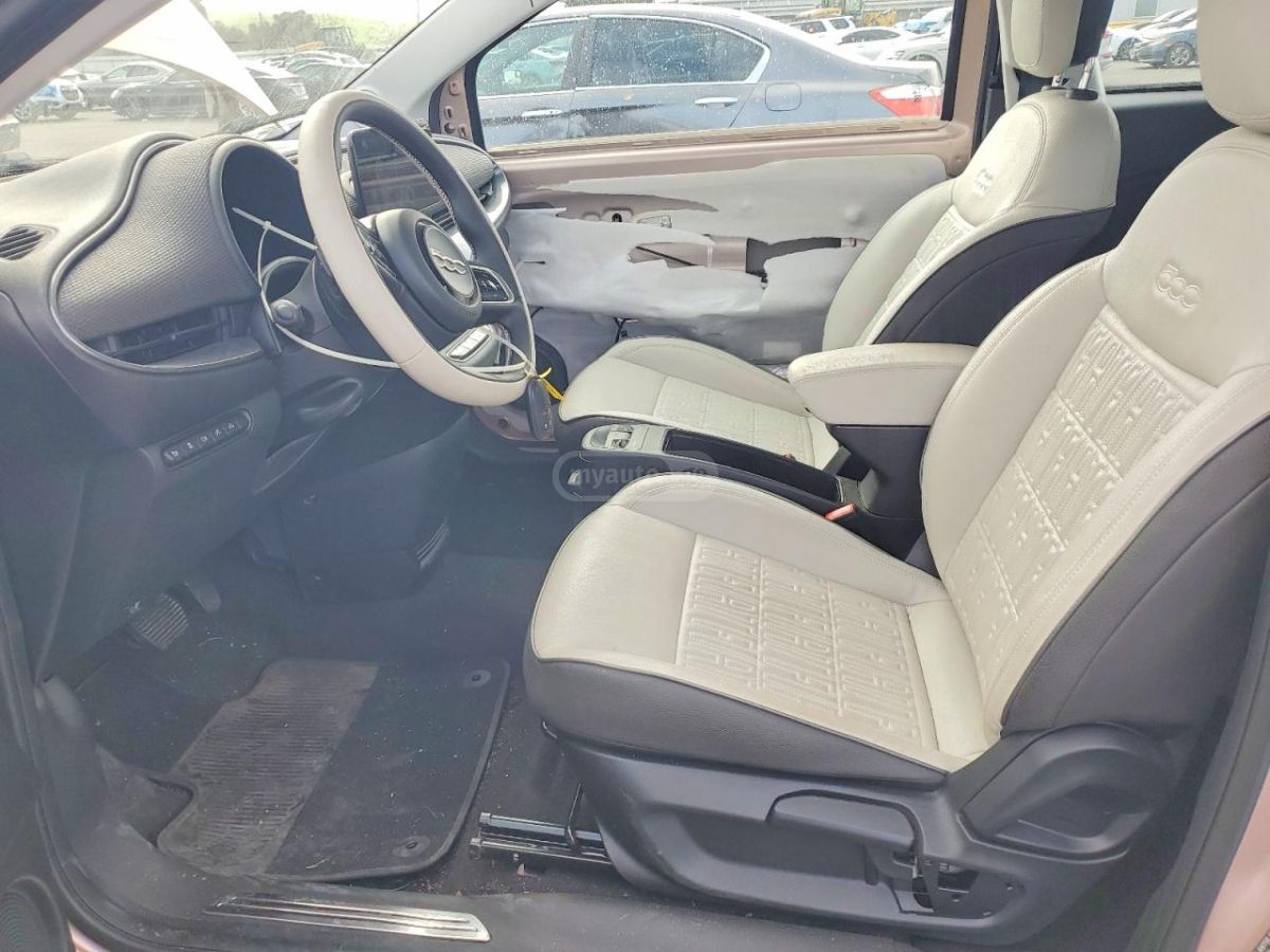 Fiat 500e 2024 — миниатюра 7