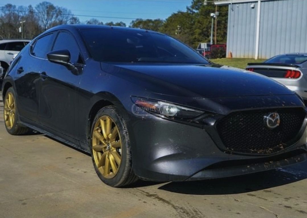 Mazda Mazda 3 - фото 4