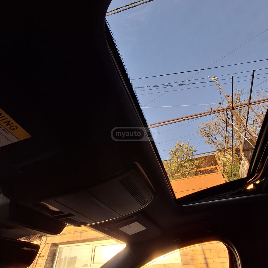 Mazda Mazda 3 - фото 6