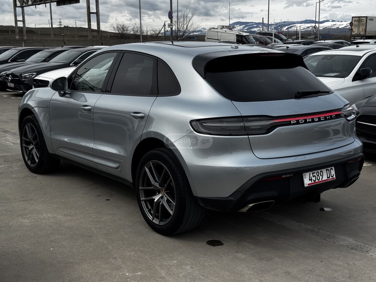 Porsche Macan - фото 6