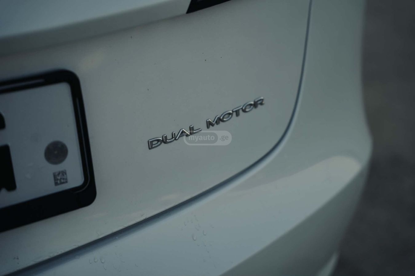 Tesla Model 3 - фото 6