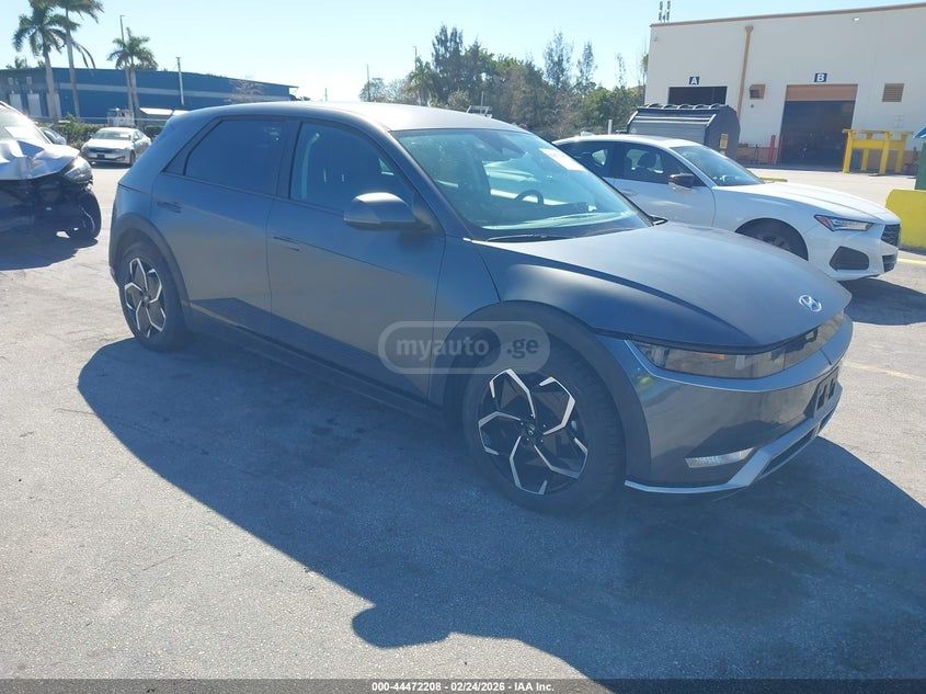 Hyundai Ioniq 6 2023 — миниатюра 1