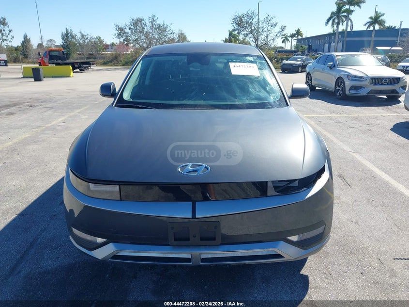 Hyundai Ioniq 6 2023 — миниатюра 11