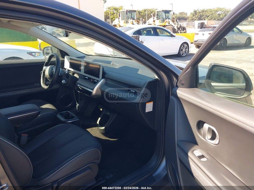Hyundai Ioniq 6 2023 — миниатюра 5