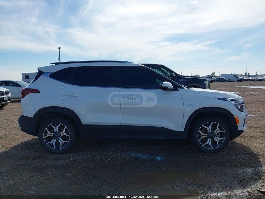 Kia Seltos 2023 — миниатюра 12