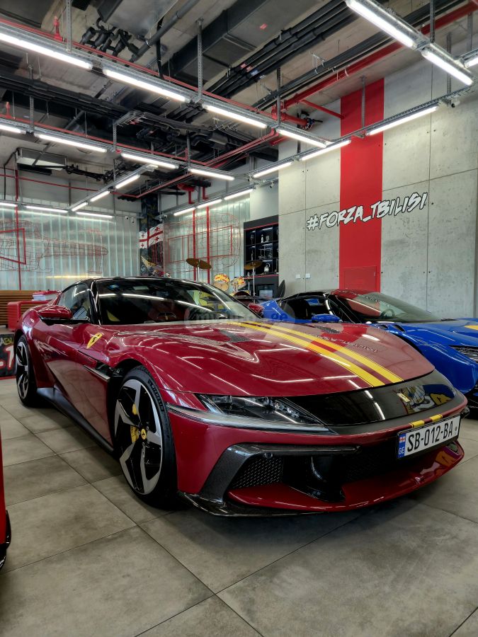 Ferrari 12 Cilindri 2025 — миниатюра 2