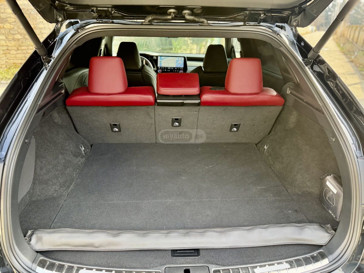 Lexus RX 500 - фото 8