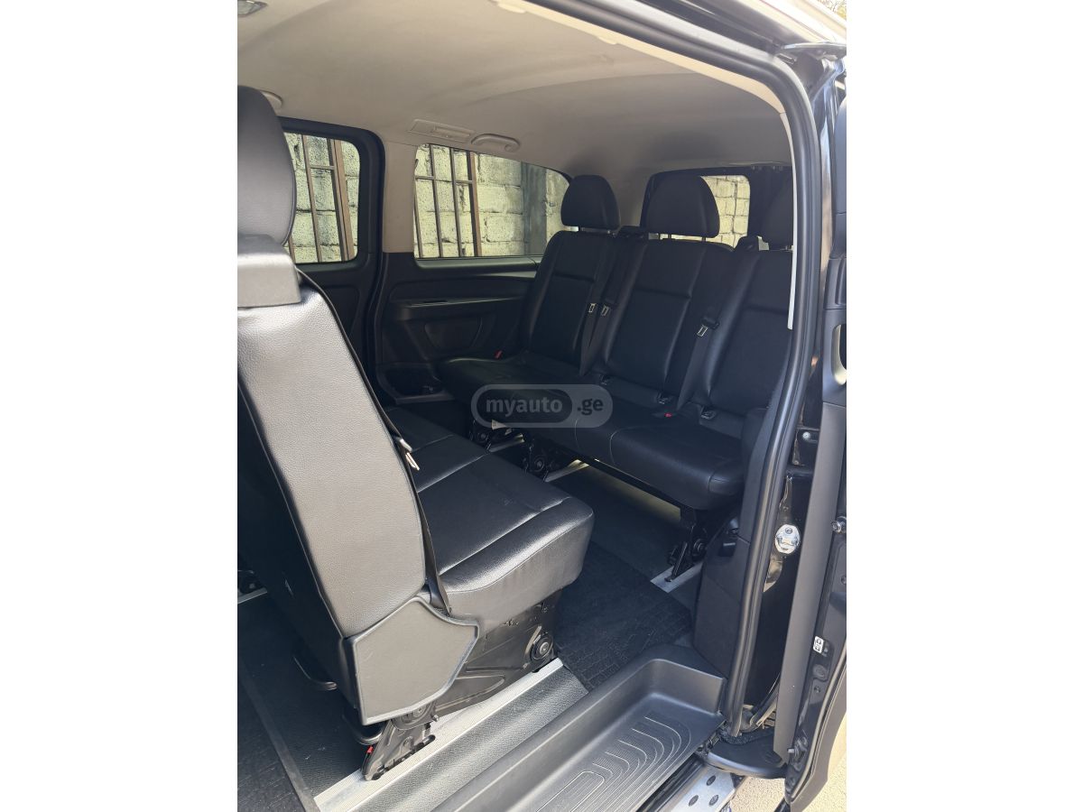 Mercedes-Benz Metris Passenger Van - фото 2