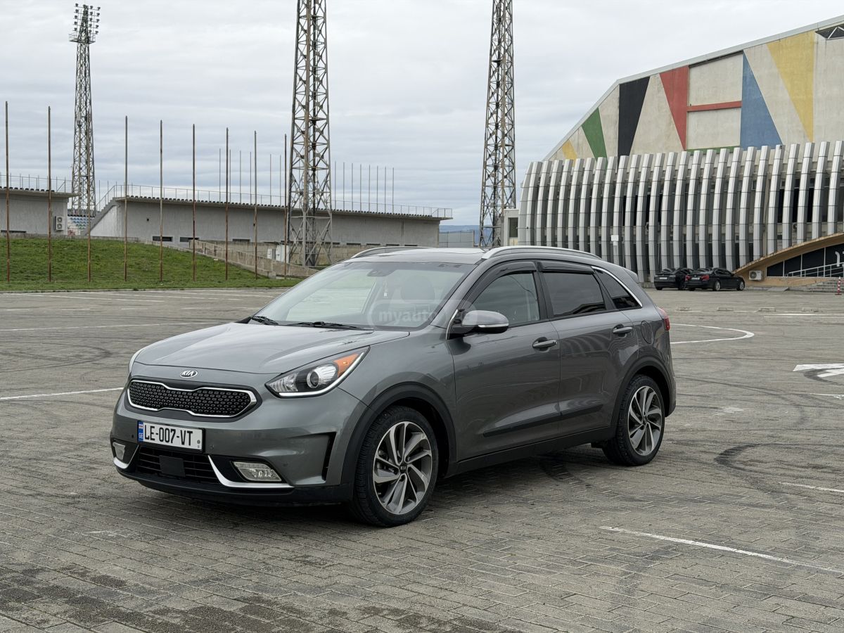 Kia Niro - фото 10