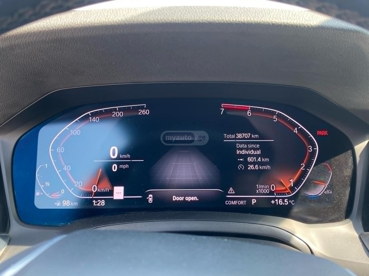 BMW 330 - фото 11