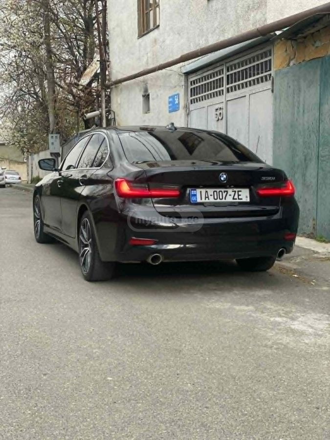 BMW 330 - фото 9