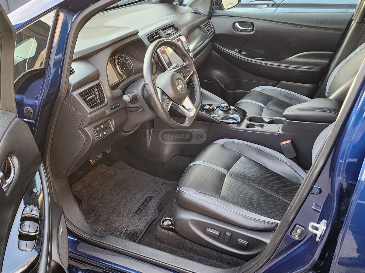 Nissan Leaf - фото 8