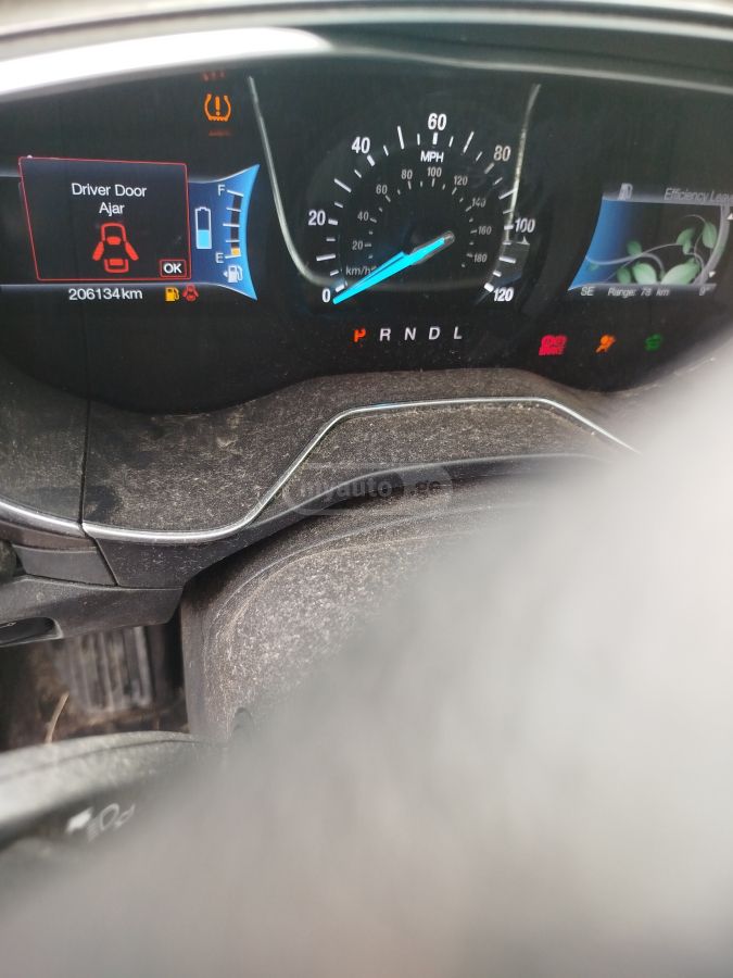 Ford Fusion - фото 2