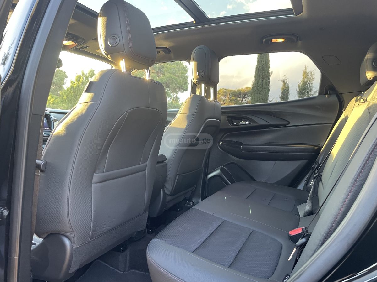 Chevrolet Trailblazer - фото 12