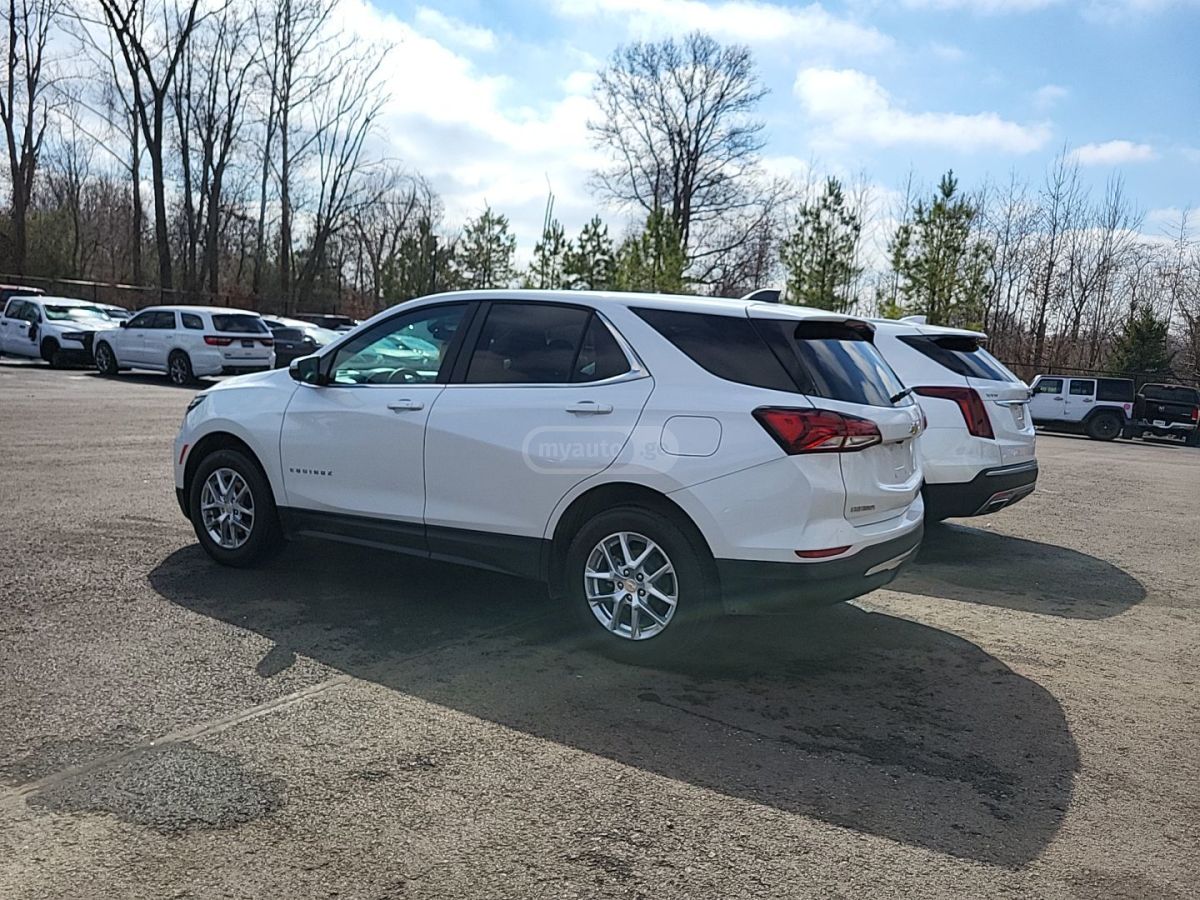 Chevrolet Equinox - фото 3