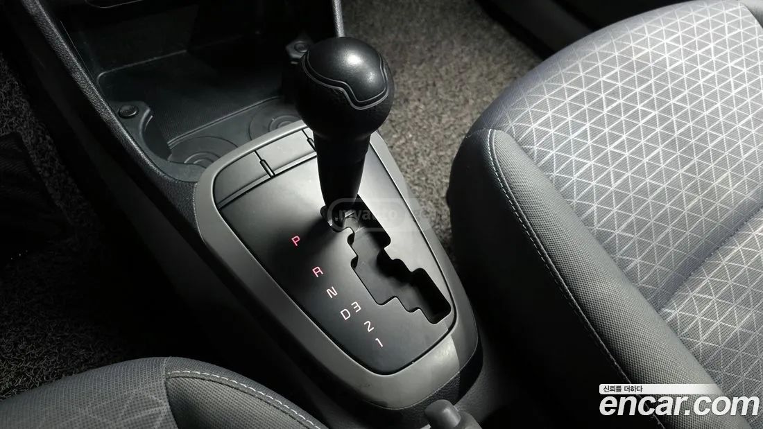 Kia Morning - фото 9