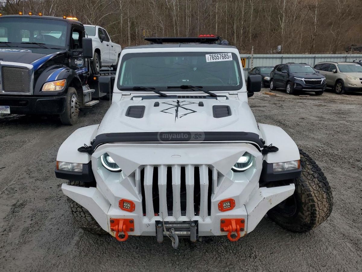 Jeep Gladiator Rubicon 4dr 4x4 Crew Cab 5 ft. 2022 — миниатюра 5