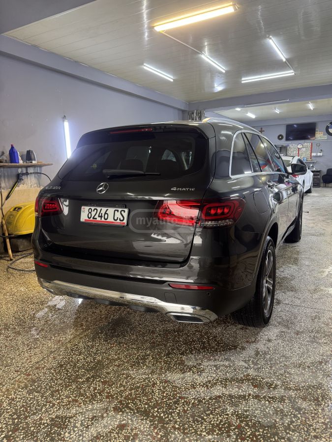 Mercedes-Benz Base GLC 300 4dr All-Wheel Dri — миниатюра 11
