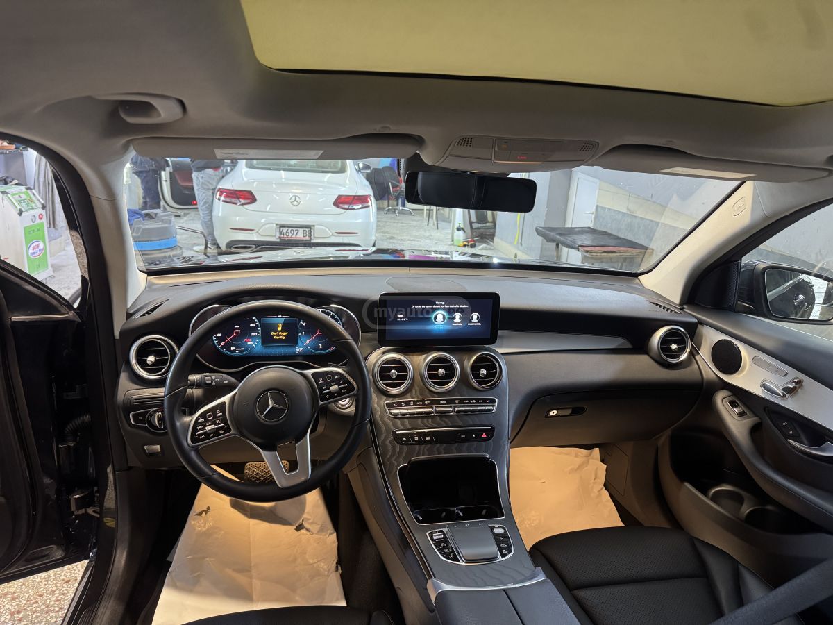 Mercedes-Benz Base GLC 300 4dr All-Wheel Dri — миниатюра 12