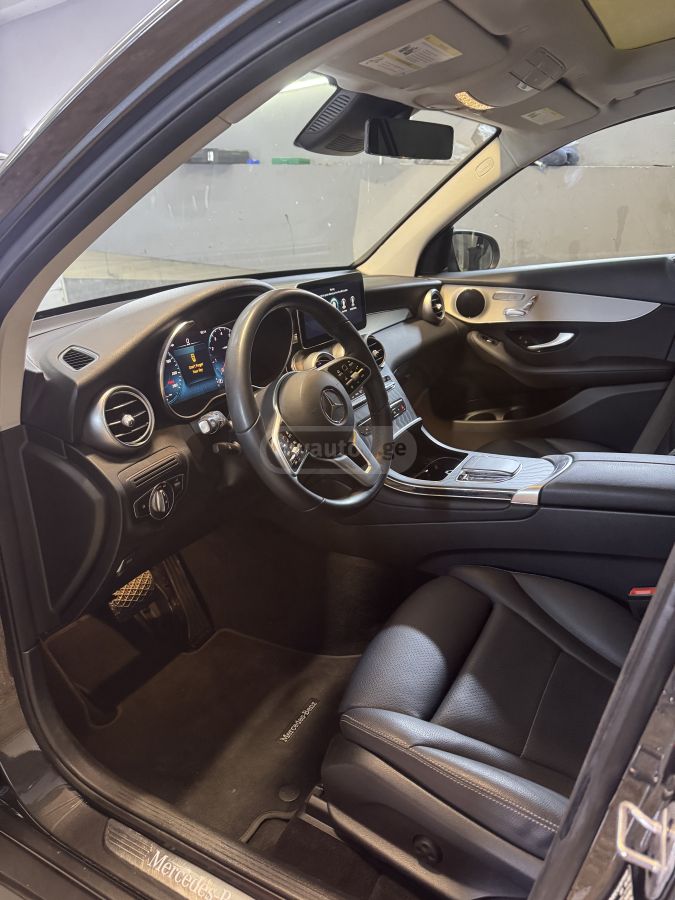 Mercedes-Benz Base GLC 300 4dr All-Wheel Dri — миниатюра 14