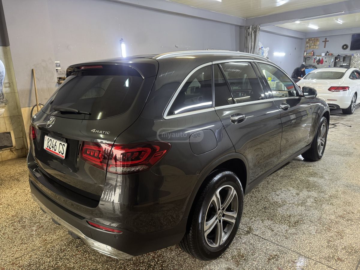 Mercedes-Benz Base GLC 300 4dr All-Wheel Dri — миниатюра 8