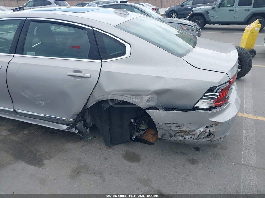 Volvo S 90 - фото 6
