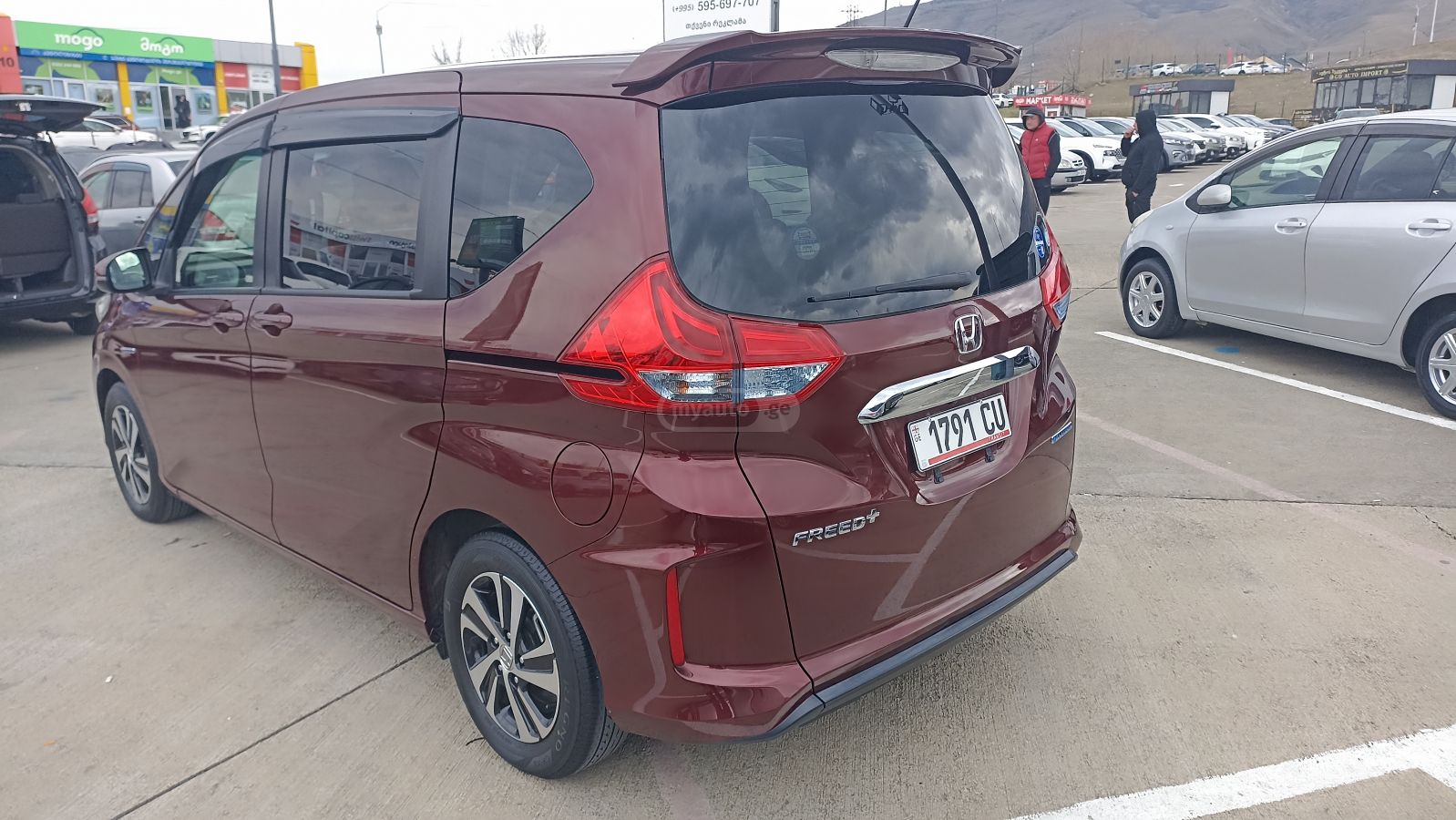 Honda Freed - фото 6