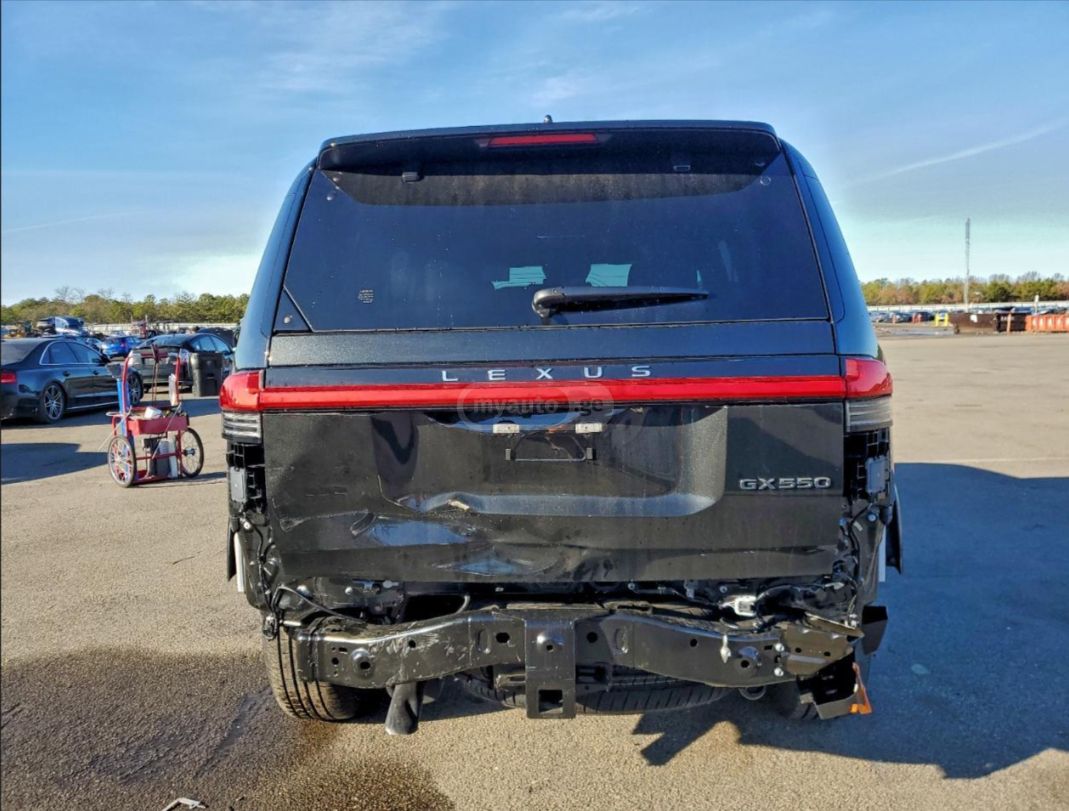 Lexus GX 550 - фото 4