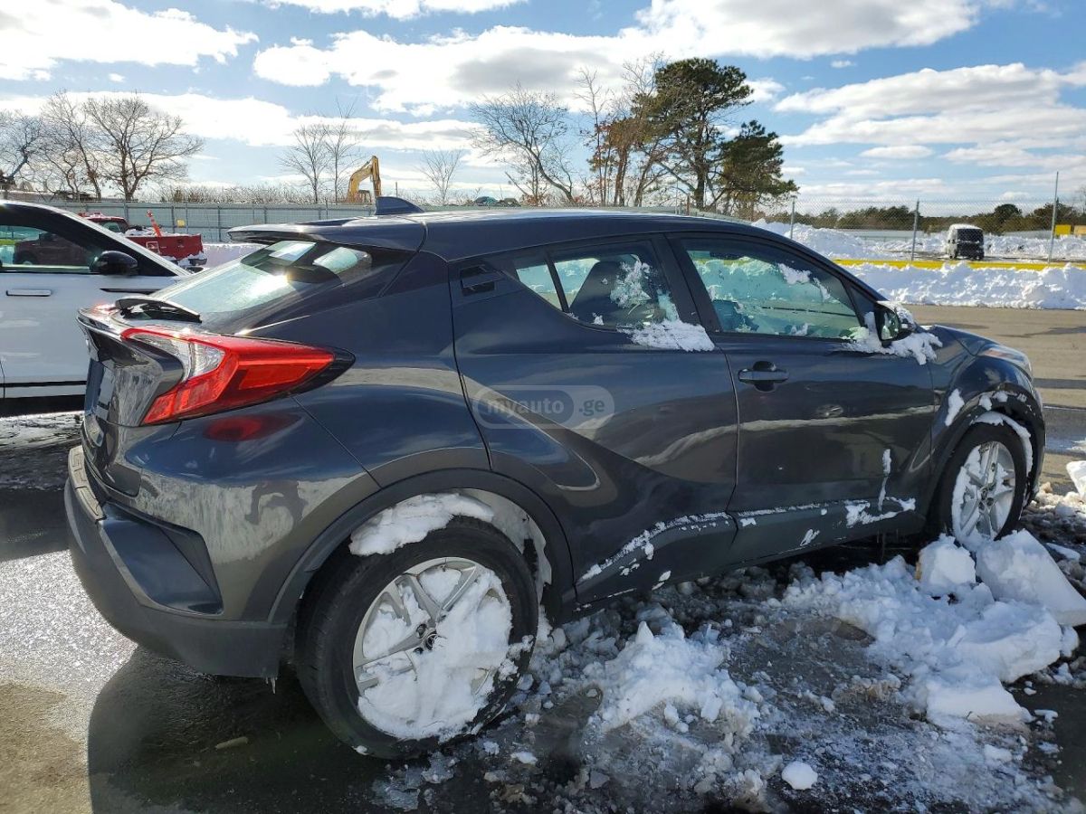 Toyota CHR - фото 3
